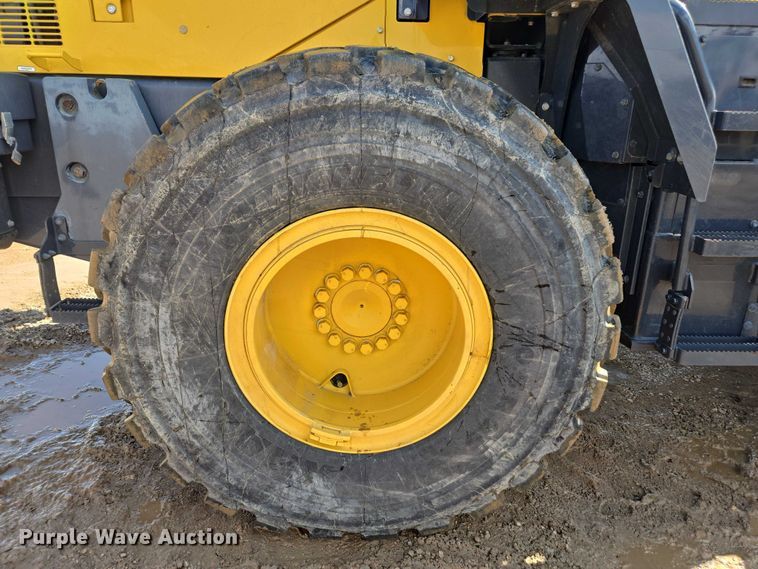 image for item EA5449 2021 Komatsu WA320-8 wheel loader