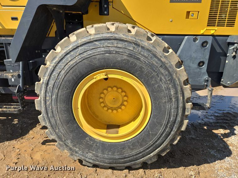 image for item EA5449 2021 Komatsu WA320-8 wheel loader