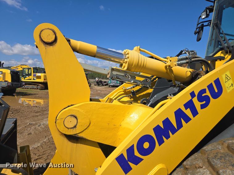 image for item EA5450 2022 Komatsu WA320-8 wheel loader