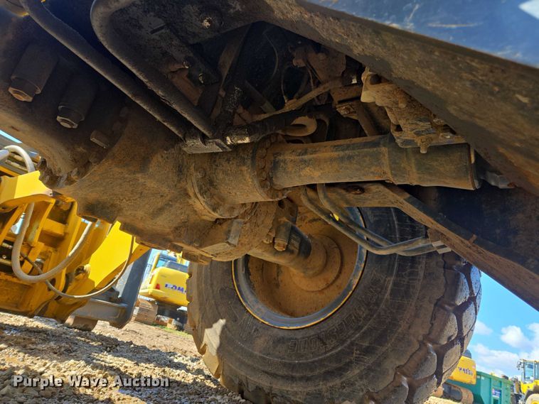 image for item EA5450 2022 Komatsu WA320-8 wheel loader