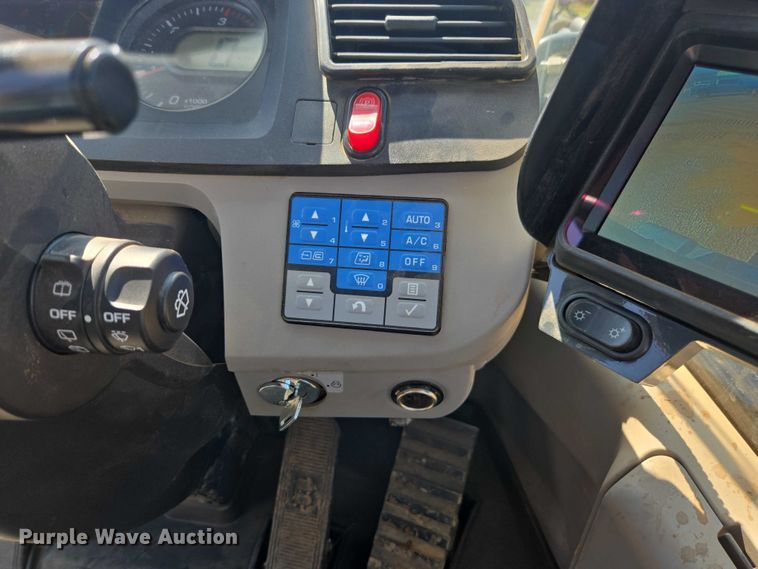 image for item EA5450 2022 Komatsu WA320-8 wheel loader