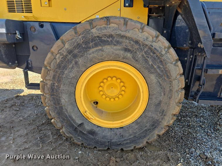 image for item EA5450 2022 Komatsu WA320-8 wheel loader