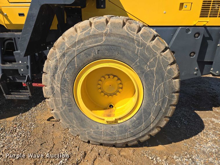image for item EA5450 2022 Komatsu WA320-8 wheel loader