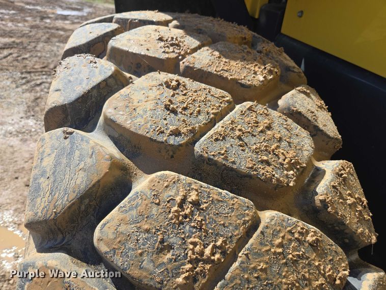 image for item EA5450 2022 Komatsu WA320-8 wheel loader