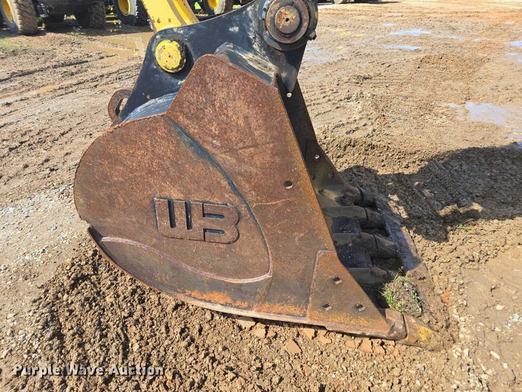 image for item EA5451 2021 Komatsu PC170LC-11 excavator
