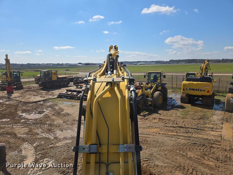 image for item EA5451 2021 Komatsu PC170LC-11 excavator