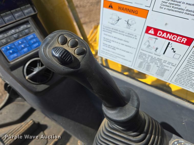 image for item EA5451 2021 Komatsu PC170LC-11 excavator