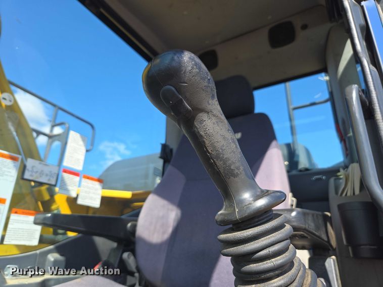 image for item EA5451 2021 Komatsu PC170LC-11 excavator