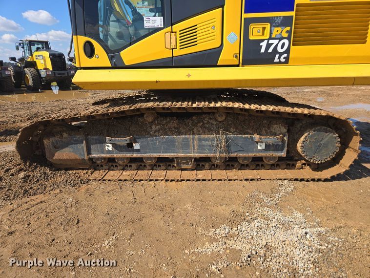 image for item EA5451 2021 Komatsu PC170LC-11 excavator