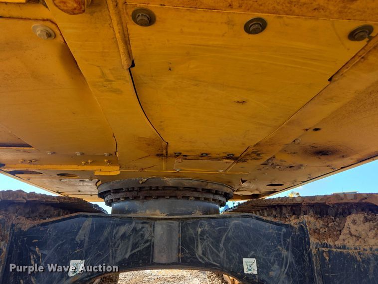 image for item EA5451 2021 Komatsu PC170LC-11 excavator