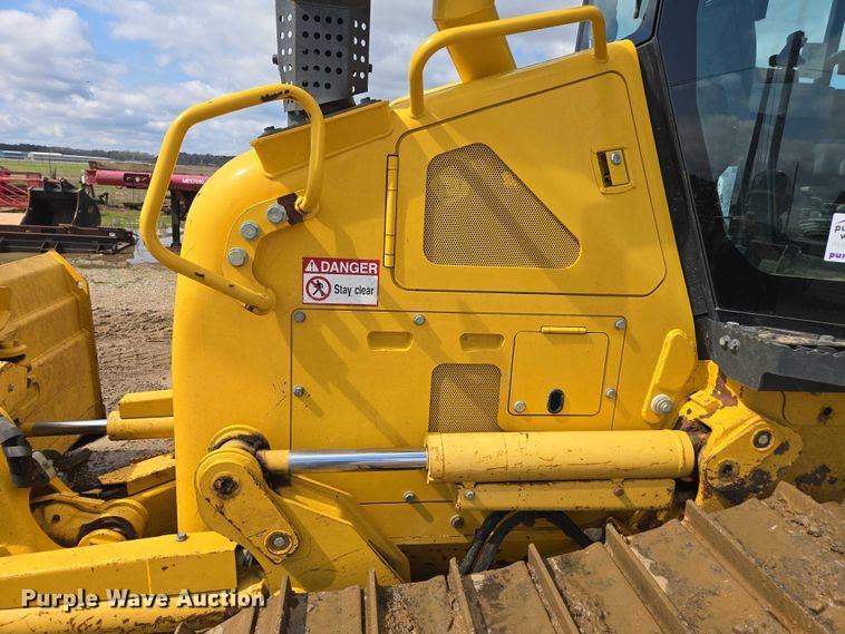 image for item EA5452 2020 Komatsu D51PX-24 dozer