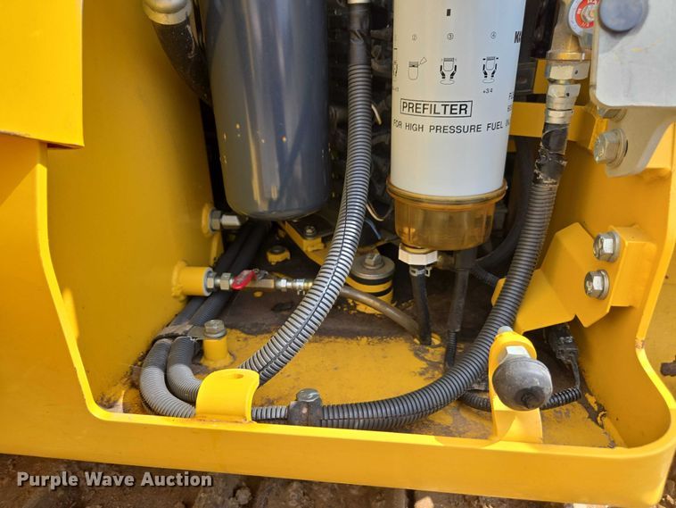 image for item EA5452 2020 Komatsu D51PX-24 dozer