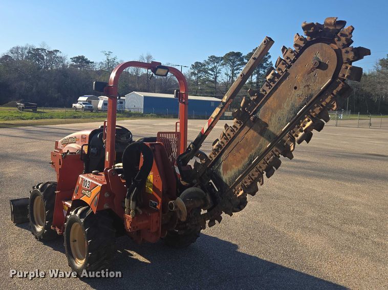 image for item EA5460 2016 Ditch Witch RT45 trencher