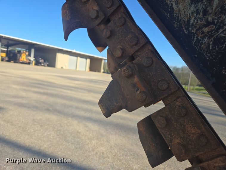 image for item EA5460 2016 Ditch Witch RT45 trencher