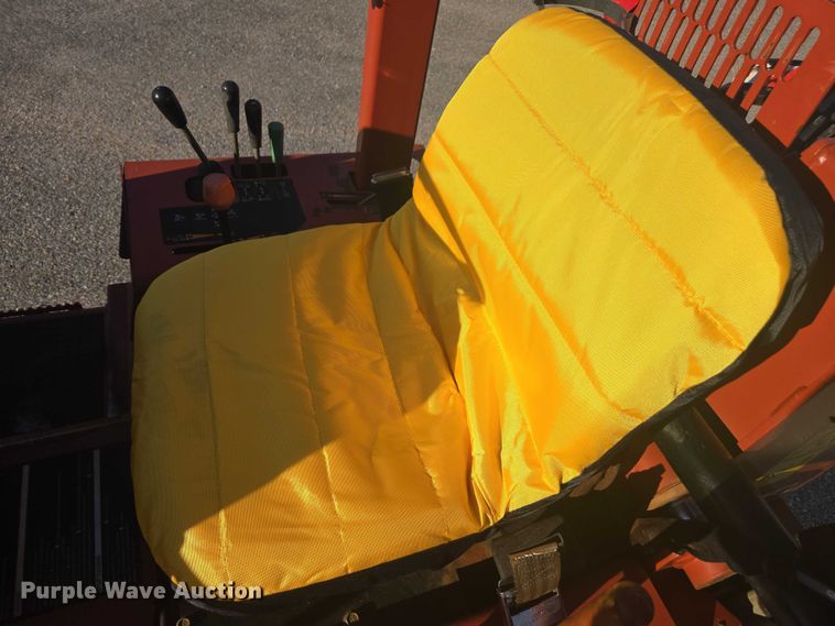 image for item EA5460 2016 Ditch Witch RT45 trencher