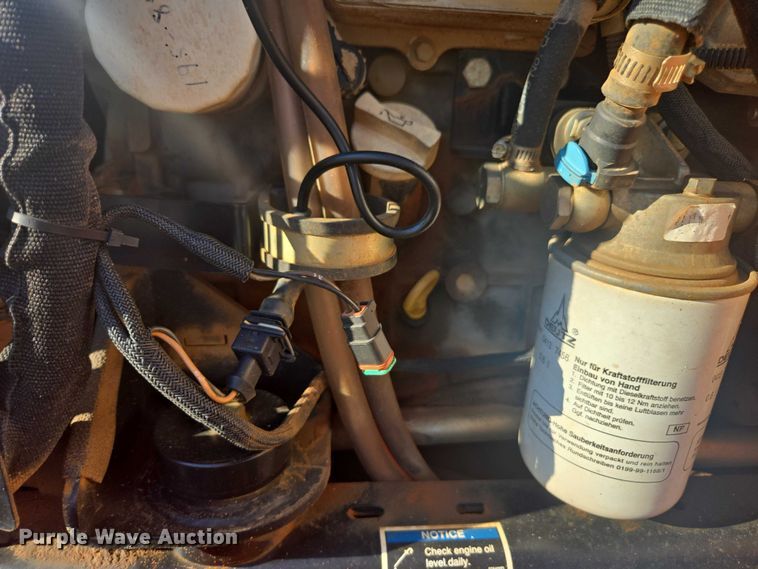 image for item EA5460 2016 Ditch Witch RT45 trencher