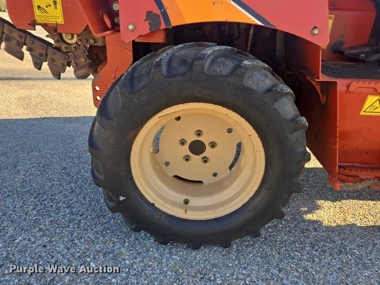image for item EA5460 2016 Ditch Witch RT45 trencher