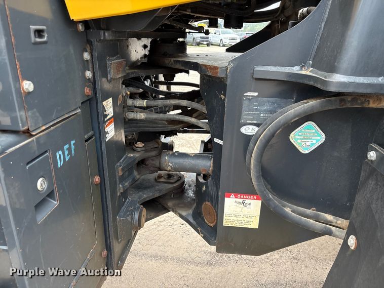 image for item EA7228 2019 Komatsu WA270 wheel loader