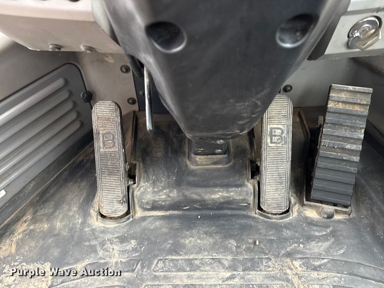 image for item EA7228 2019 Komatsu WA270 wheel loader