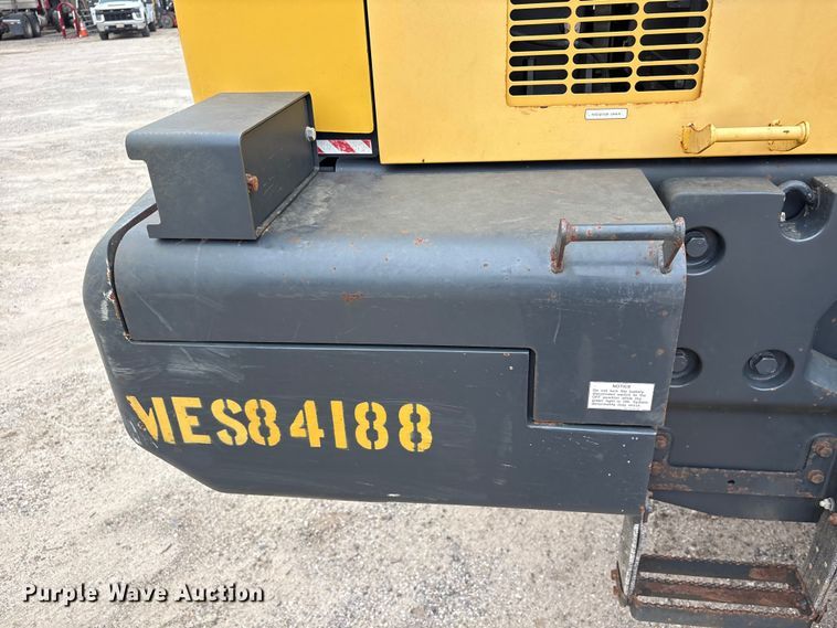 image for item EA7229 2019 Komatsu WA270 wheel loader