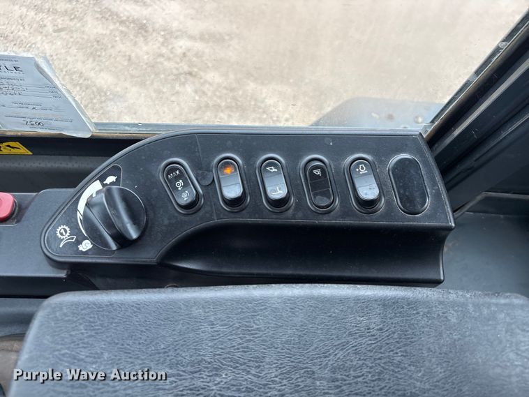 image for item EA7229 2019 Komatsu WA270 wheel loader