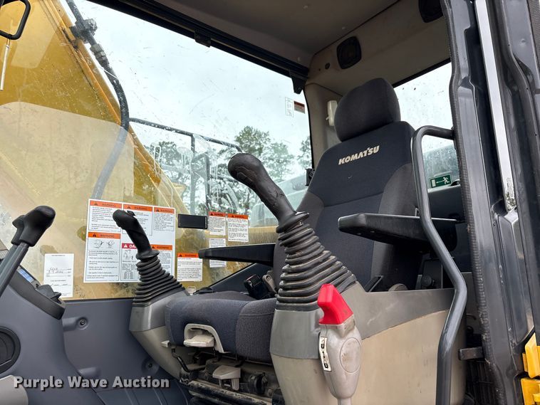 image for item EA7230 2019 Komatsu PC170LC-11 excavator