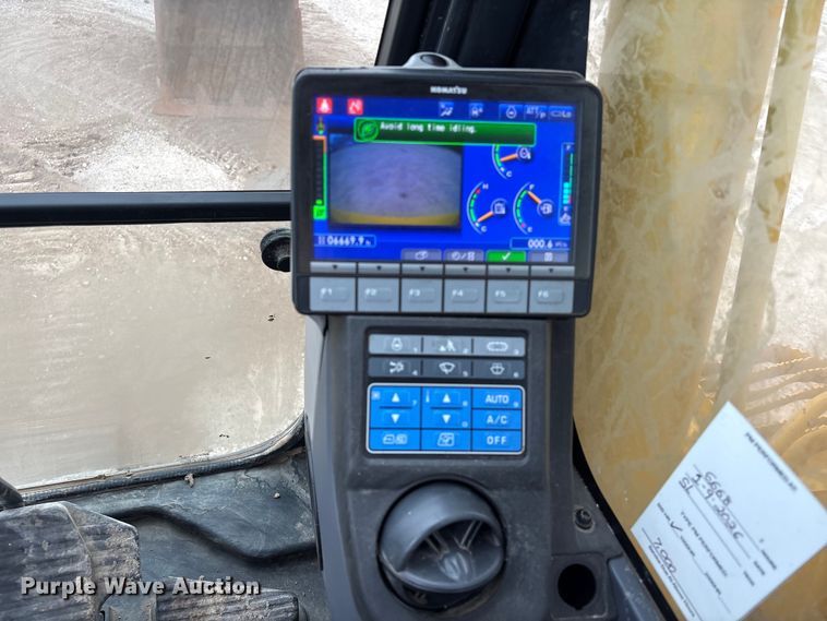 image for item EA7230 2019 Komatsu PC170LC-11 excavator