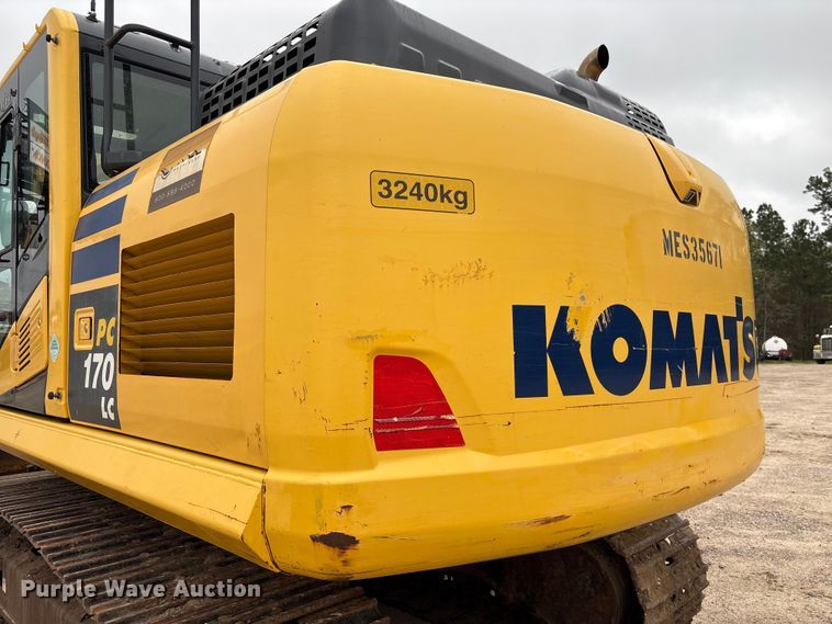 image for item EA7230 2019 Komatsu PC170LC-11 excavator