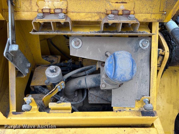 image for item EA7230 2019 Komatsu PC170LC-11 excavator