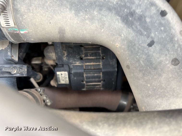 image for item EA7230 2019 Komatsu PC170LC-11 excavator