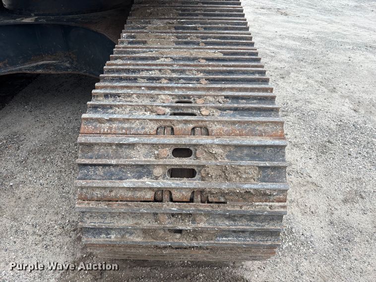 image for item EA7230 2019 Komatsu PC170LC-11 excavator