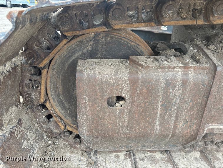 image for item EA7230 2019 Komatsu PC170LC-11 excavator