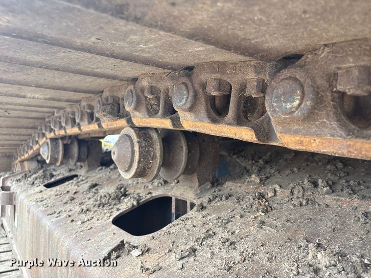 image for item EA7230 2019 Komatsu PC170LC-11 excavator