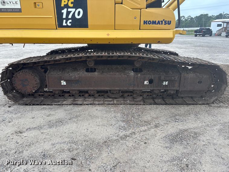 image for item EA7230 2019 Komatsu PC170LC-11 excavator