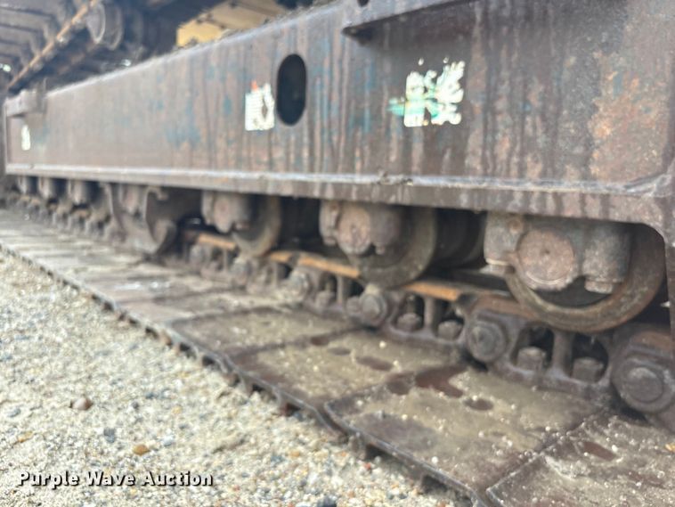 image for item EA7230 2019 Komatsu PC170LC-11 excavator