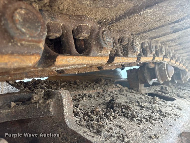 image for item EA7230 2019 Komatsu PC170LC-11 excavator