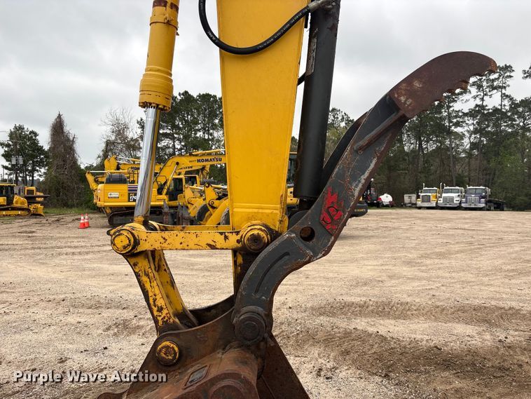 image for item EA7231 2019 Komatsu PC170LC-11 excavator