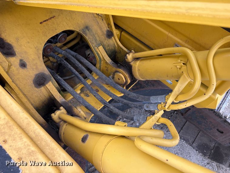 image for item EA7231 2019 Komatsu PC170LC-11 excavator