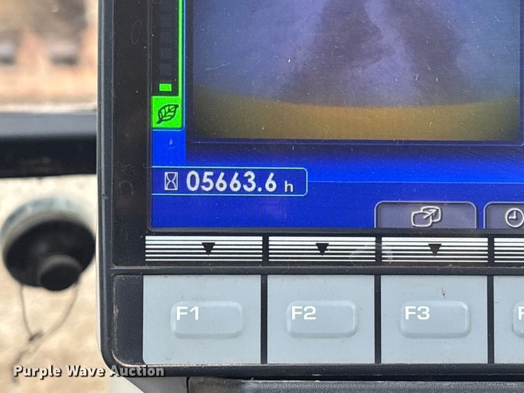 image for item EA7231 2019 Komatsu PC170LC-11 excavator