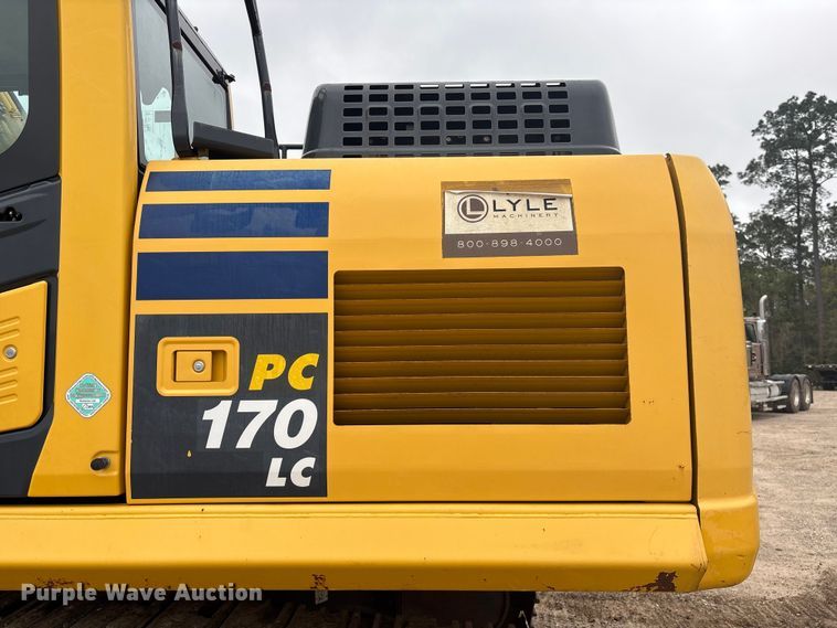 image for item EA7231 2019 Komatsu PC170LC-11 excavator
