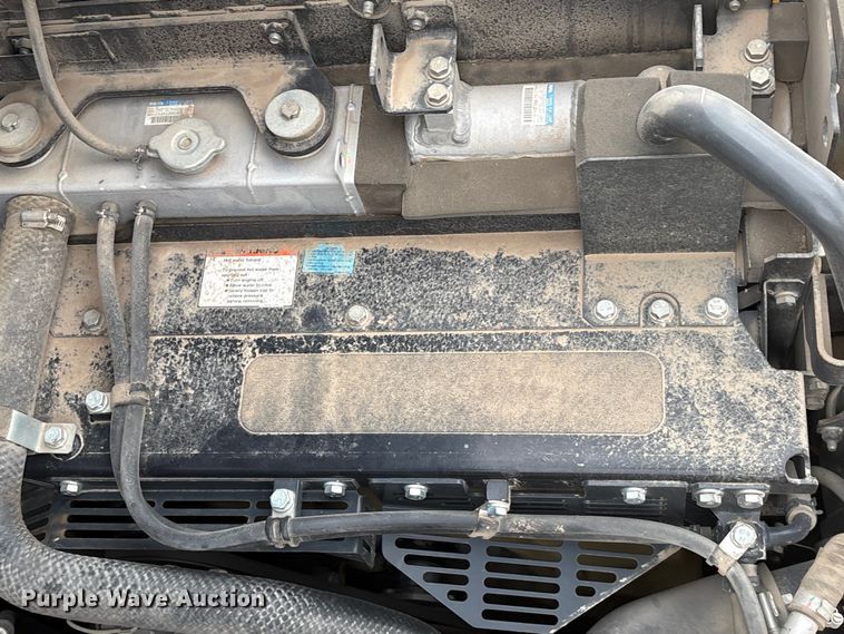 image for item EA7231 2019 Komatsu PC170LC-11 excavator