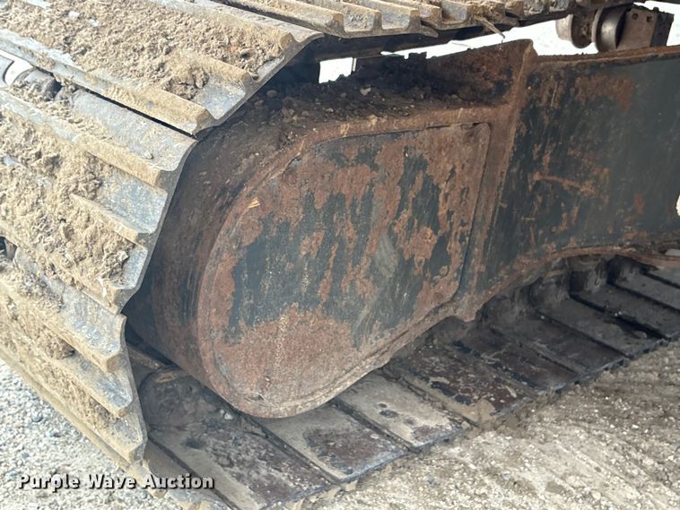 image for item EA7231 2019 Komatsu PC170LC-11 excavator