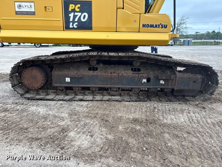 image for item EA7231 2019 Komatsu PC170LC-11 excavator