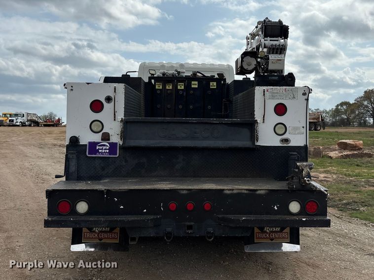 image for item EA7950 2008 Hino 268 utility / service truck