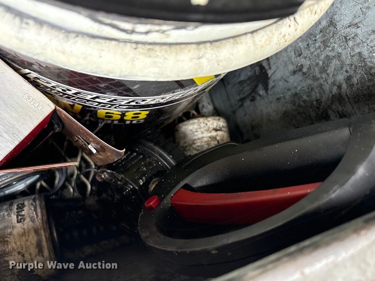 image for item EA7950 2008 Hino 268 utility / service truck