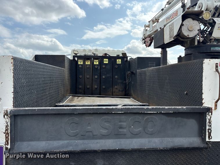 image for item EA7950 2008 Hino 268 utility / service truck