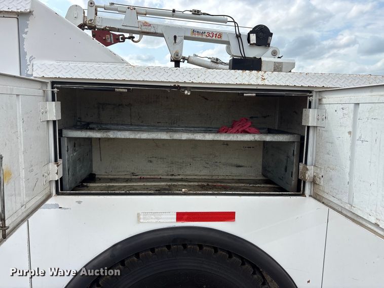 image for item EA7950 2008 Hino 268 utility / service truck