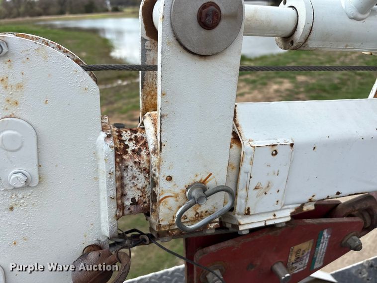 image for item EA7950 2008 Hino 268 utility / service truck