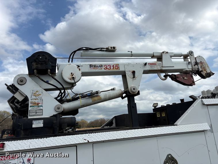 image for item EA7950 2008 Hino 268 utility / service truck