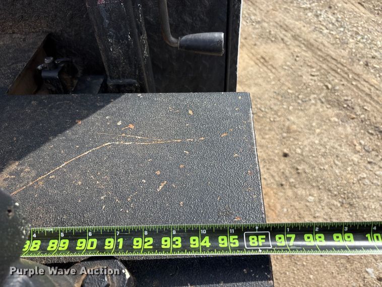 image for item EA7950 2008 Hino 268 utility / service truck